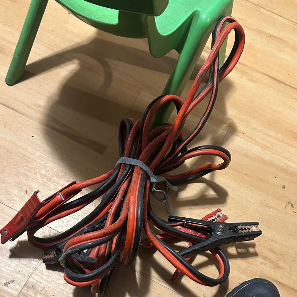 Heavy Duty Red and Black Jumper Cables